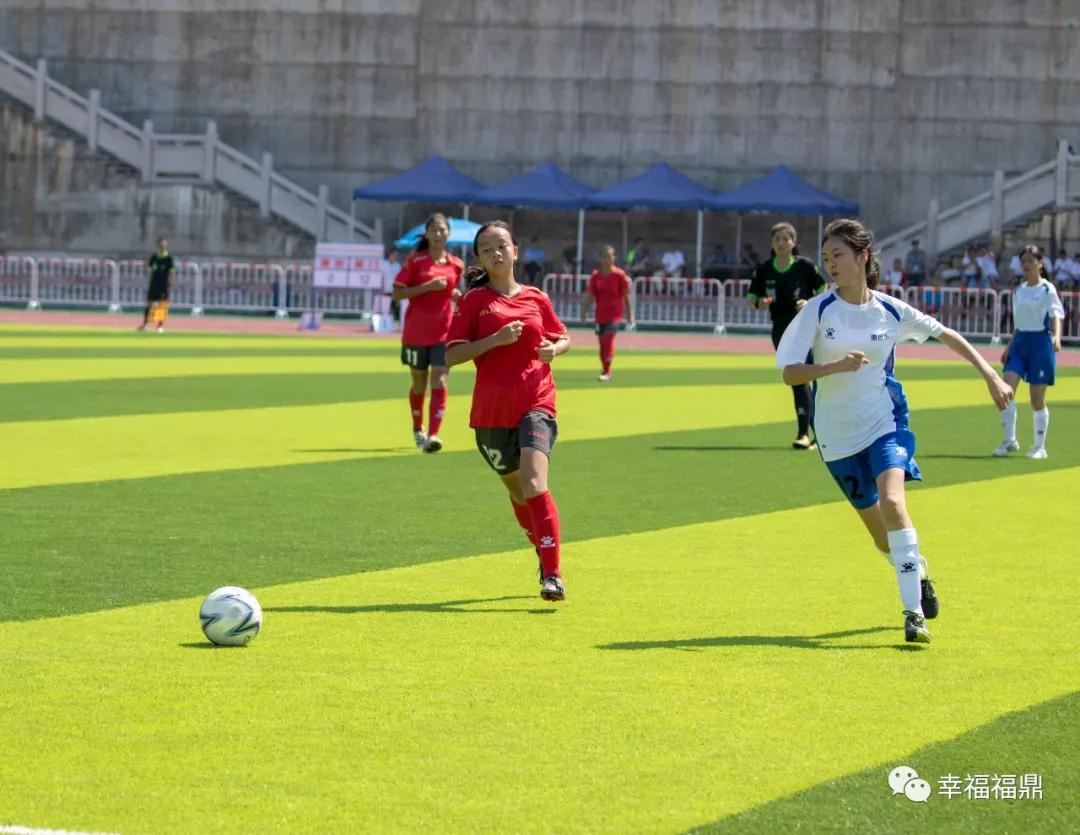 女子甲組第一輪對(duì)陣：廈門隊(duì)19：0勝莆田隊(duì)，福州隊(duì)2：0勝泉州隊(duì)