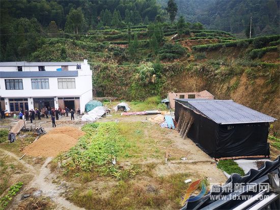 桐山：有序推進違法占地專項清理整治工作