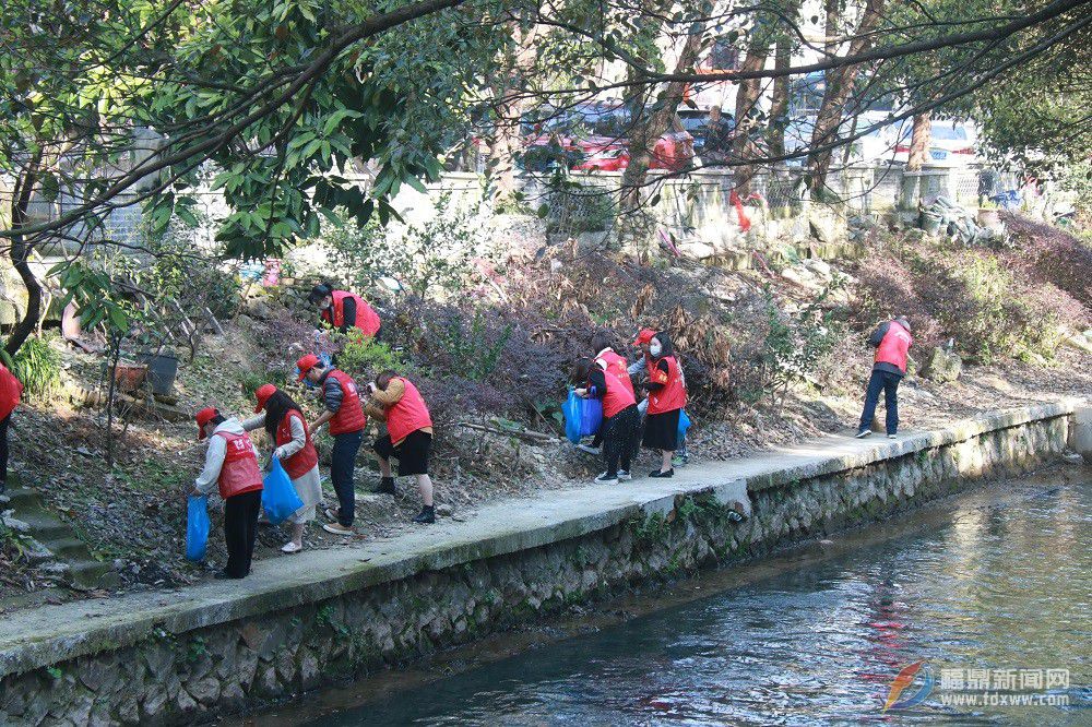 桐山：推進河道整治 美化人居環(huán)境